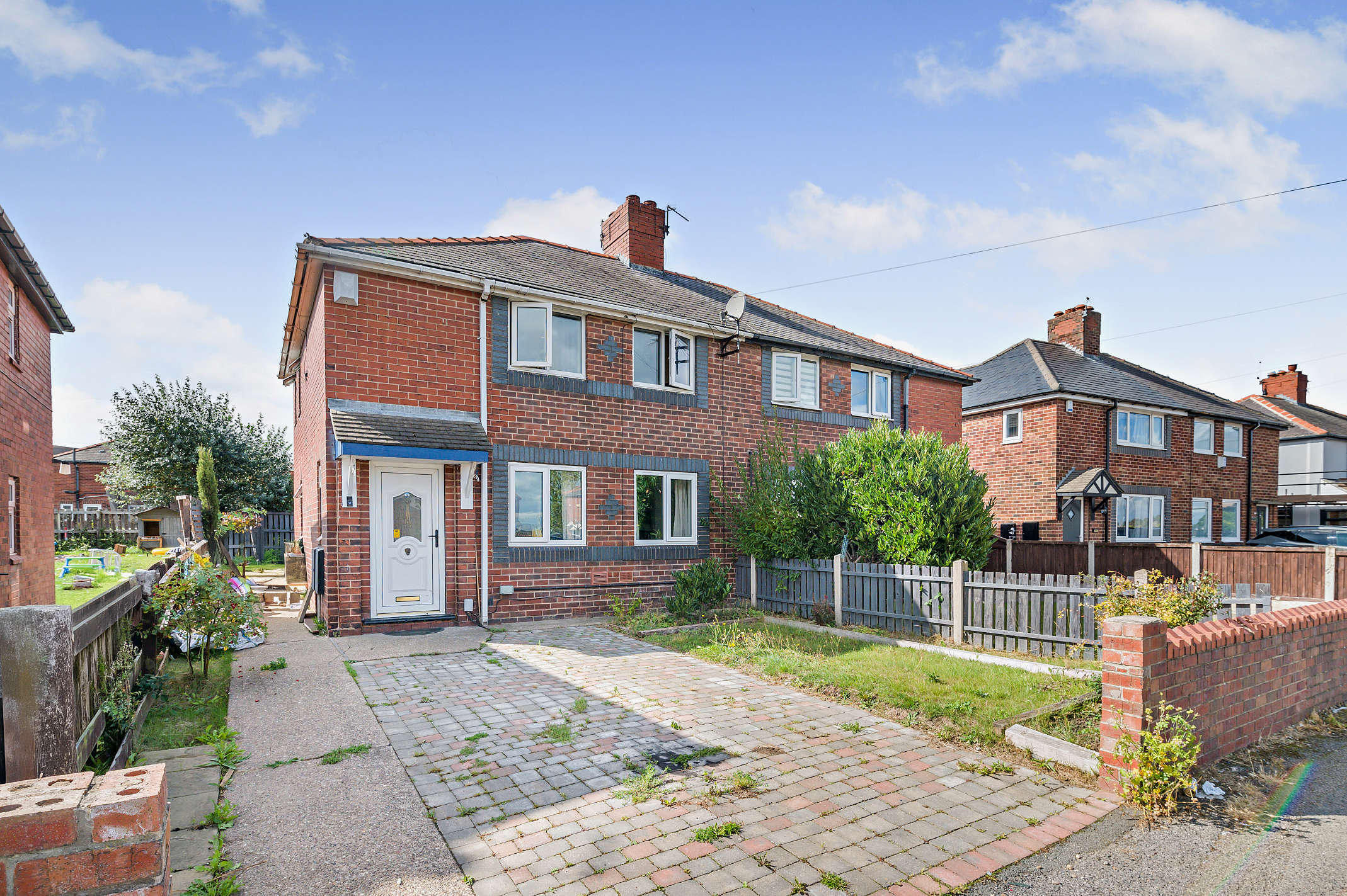 Neville Avenue, Barnsley, S70