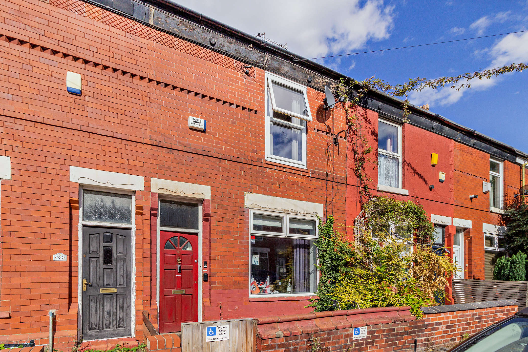 Guildford Road, Manchester, M19