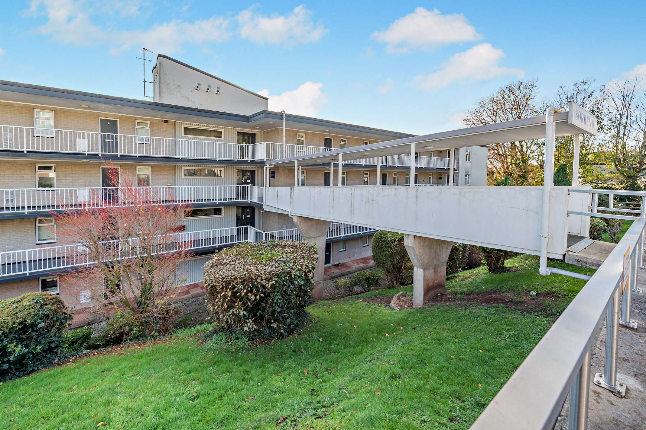 Flat, Sorrento, Middle Warberry Road, TQ1