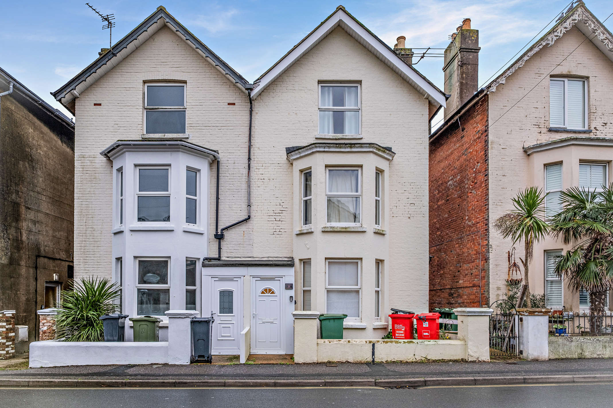 Avenue Road, Sandown, PO36