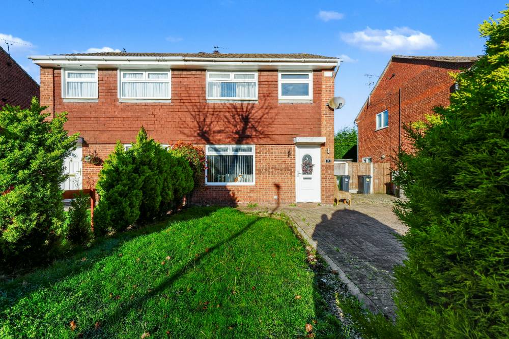 Larchdale Close, Whitby, CH66